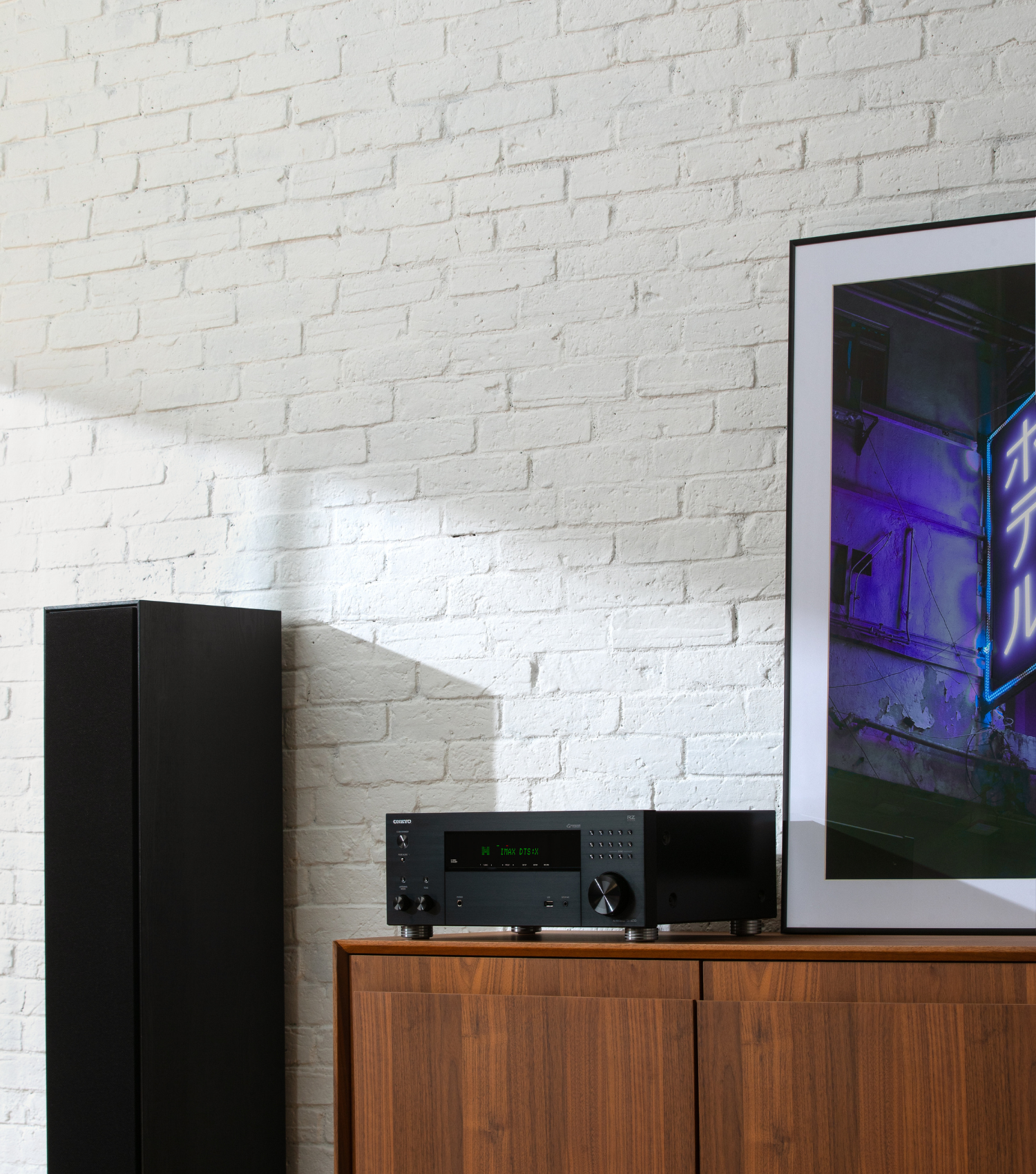 Onkyo TX RZ 30 Mobile 1500x1700 px 1