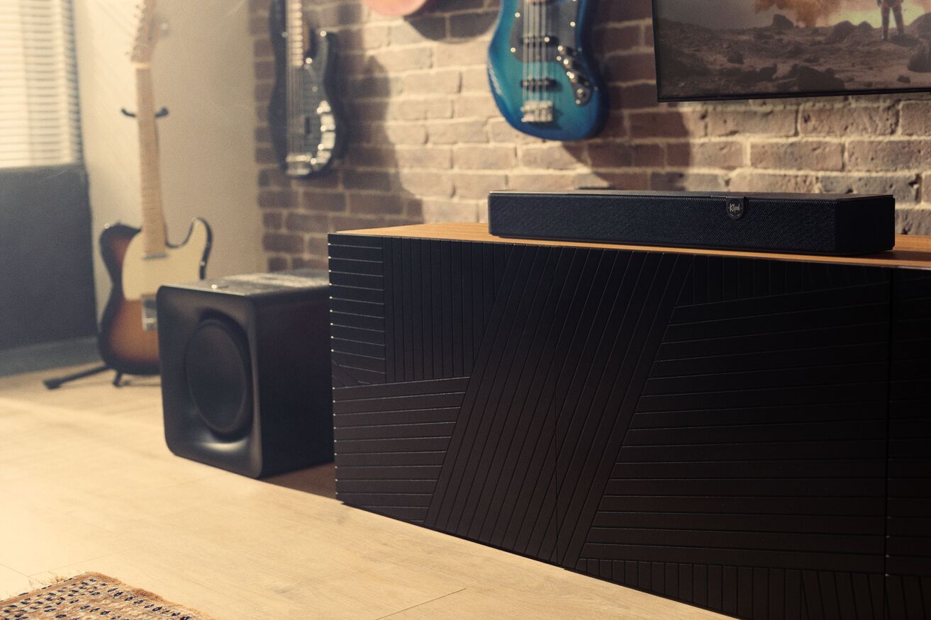 Web Ready Klipsch Flexus EMEA Lifestyle 9